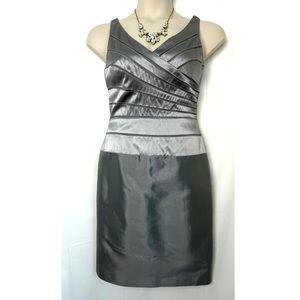Adrianna Papell Sleeveless Silver Dress